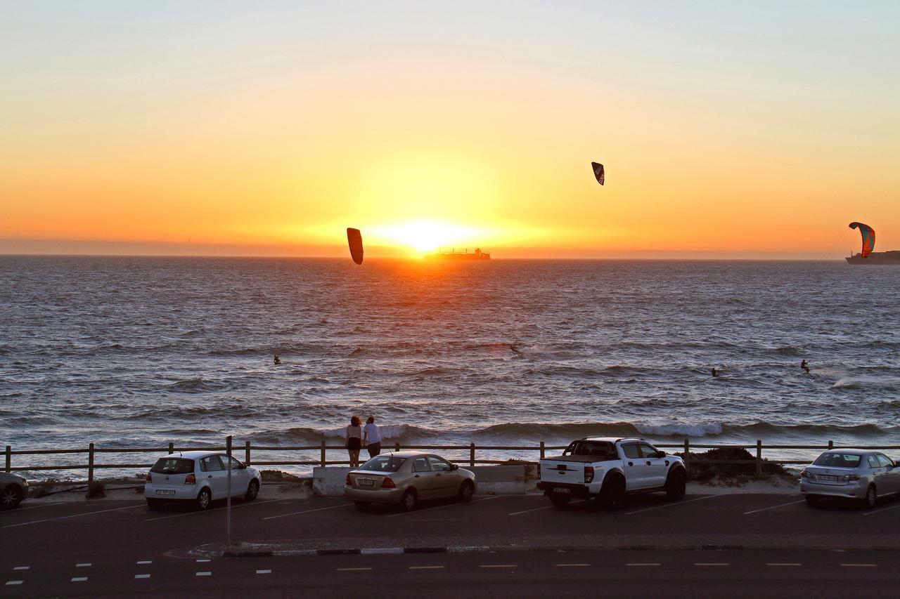 Cap Du Mont Cape Town Leilighet Bloubergstrand Eksteriør bilde